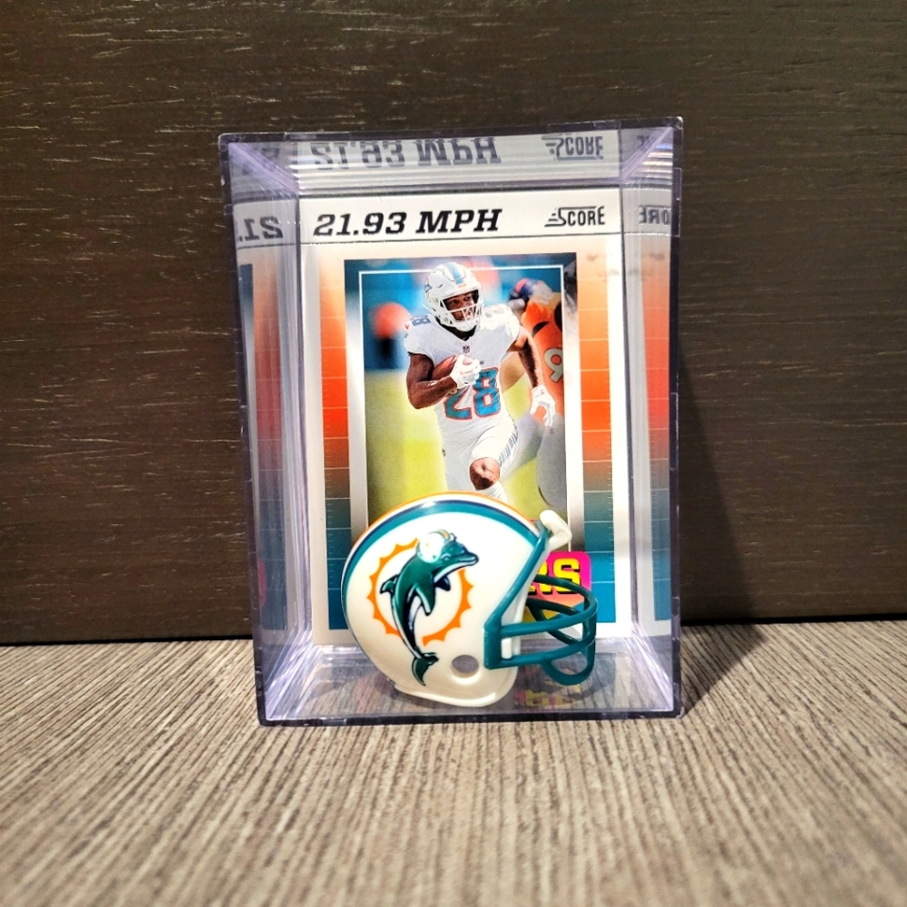 De'Von Achane Miami Dolphins Mini Helmet Football Sports Box